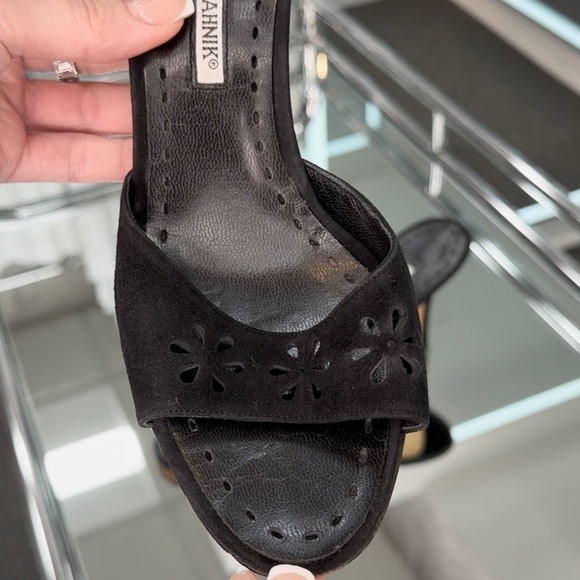 Manolo Blahnik sandals - Picture 3 of 5